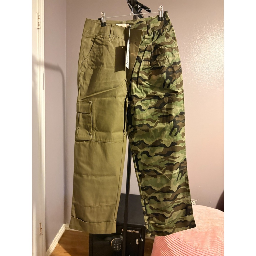 Choosy Camo Pants with Pockets, Women Sz 0 - NWT